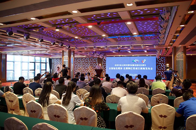 合江撤縣建市最新動態(tài)，自然之旅探尋內(nèi)心平靜的奧秘