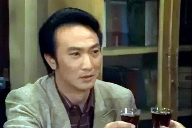 鄭乾龍，演技、影響力與公眾形象的探究