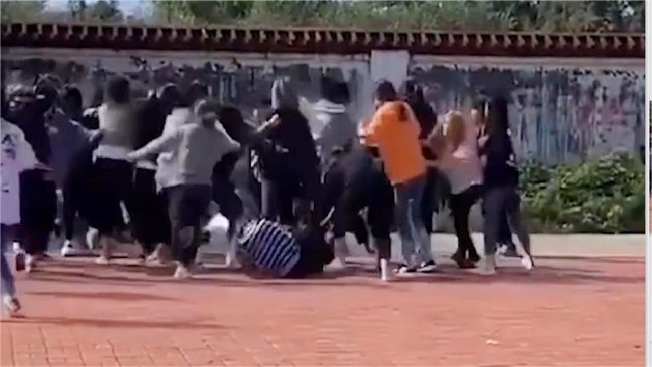 綏化貼吧熱議群架事件，學(xué)習(xí)改變命運(yùn)，自信引領(lǐng)未來背后的力量